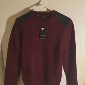 GUESS Men's Maroon Sweater with Dark Shoulder Patches